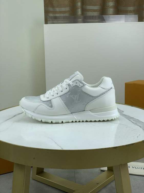 Picture of Louis Vuitton Shoes _SKULVsz38-46mnf064617205